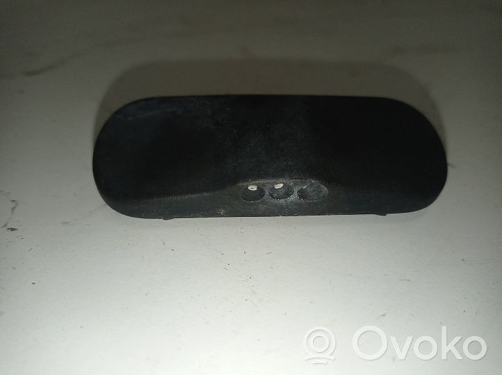 Audi A6 S6 C6 4F Ugello a spruzzo lavavetri per parabrezza 8J0955987G