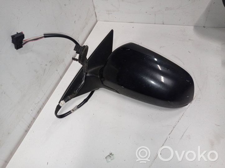 Audi A6 S6 C6 4F Front door electric wing mirror E1010754