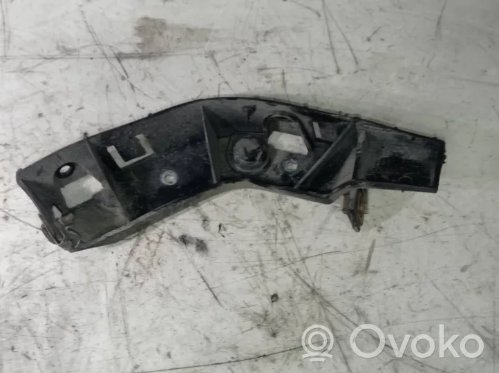 Citroen Berlingo Soporte de montaje del guardabarros 9644734180