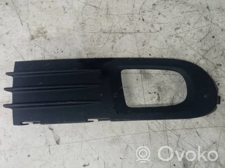 Volvo V50 Front fog light trim/grill 30655885