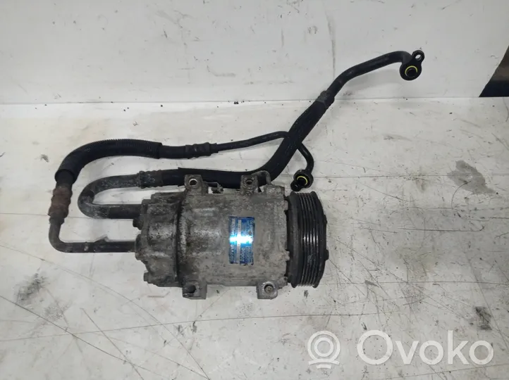 Volvo V50 Ilmastointilaitteen kompressorin pumppu (A/C) 3M5H19D629HD