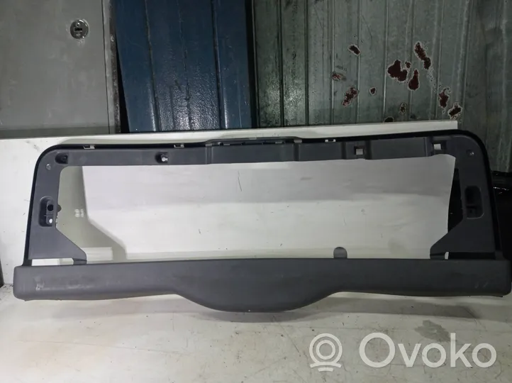Volvo V50 Garniture inférieure 39898415
