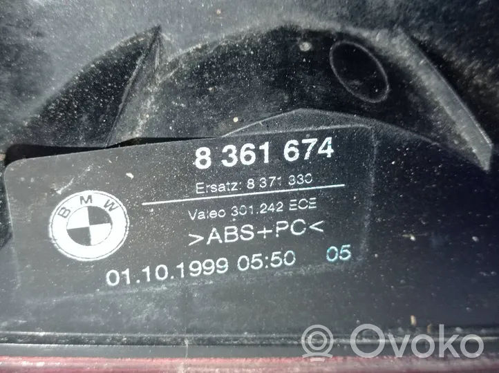 BMW 5 E39 Feux arrière sur hayon 8361674
