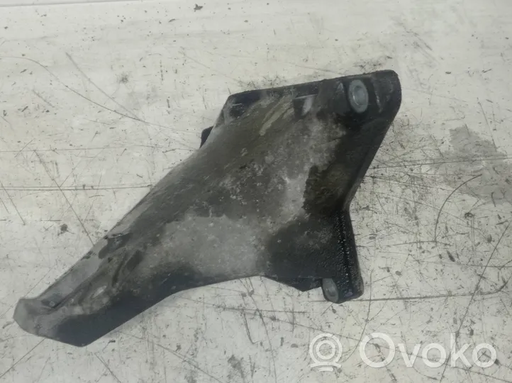 Audi A4 S4 B5 8D Engine mounting bracket 8D0199308M