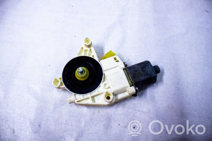 Mercedes-Benz R W251 Rear door window regulator motor A2518200208