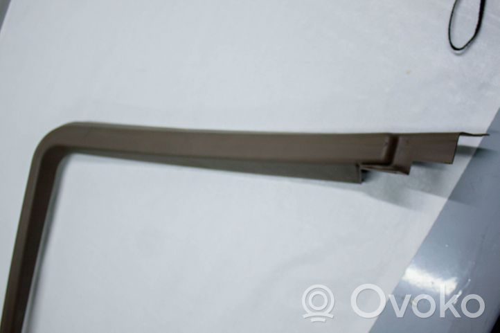 Mercedes-Benz CLC CL203 Rivestimento modanatura del vetro della portiera posteriore A25173503711A28