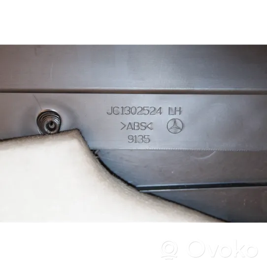 Mercedes-Benz R W251 Cita veida bagāžnieka dekoratīvās apdares detaļa JC1302524