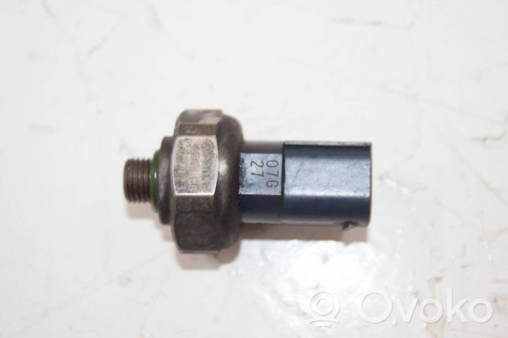 Mercedes-Benz R W251 Druckschalter Drucksensor Klimaanlage 2205-420118