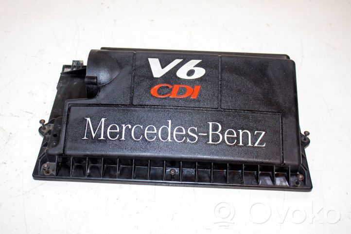 Mercedes-Benz Vito Viano W639 Ilmansuodattimen kotelo a6395282806