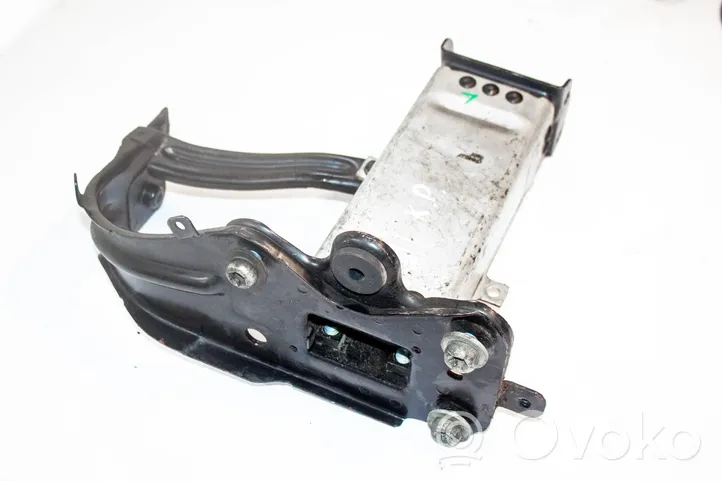 Mercedes-Benz E W211 Soporte para el marco panal de radiador A2113270090