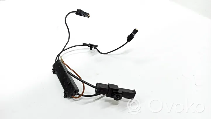 Mercedes-Benz E W212 Amplificateur d'antenne A2128704589