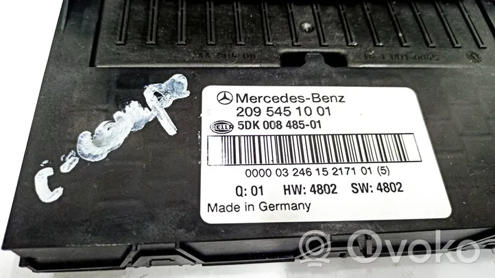 Mercedes-Benz CLC CL203 Ramka / Moduł bezpieczników 2095451001