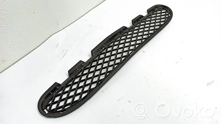 Mercedes-Benz CLC CL203 Grille inférieure de pare-chocs avant A2038850823