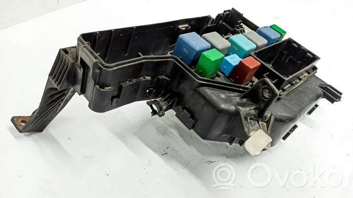 Toyota Prius (XW20) Fuse box set 8826332070