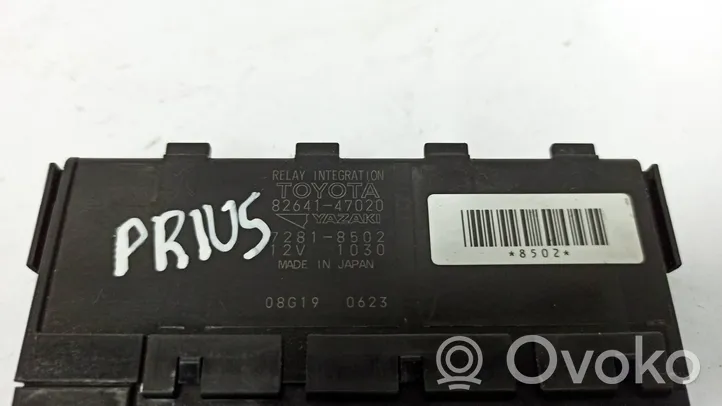 Toyota Prius (XW20) Sulakemoduuli 8264147020