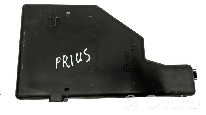 Toyota Prius (XW20) Coperchio scatola dei fusibili 8644YA1