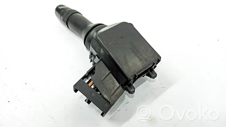 Toyota Prius (XW20) Leva/interruttore dell’indicatore di direzione e tergicristallo 17F060