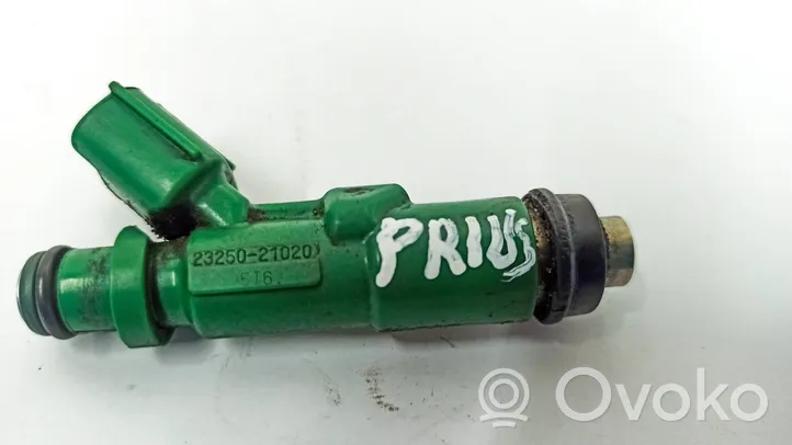 Toyota Prius (XW20) Fuel injector 2325021020