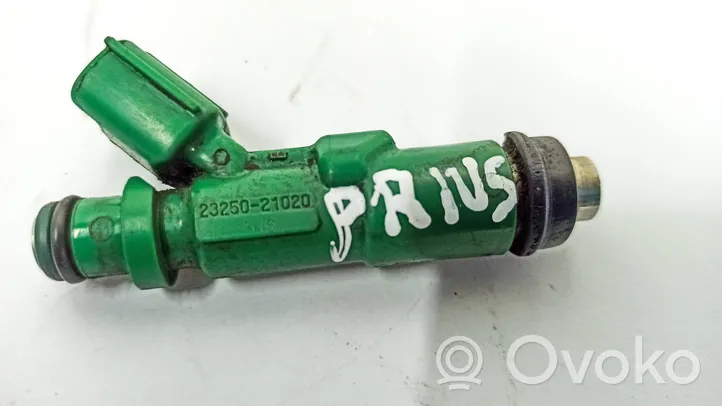 Toyota Prius (XW20) Fuel injector 2325021020