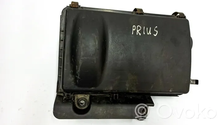 Toyota Prius (XW20) Caja del filtro de aire 1001406970