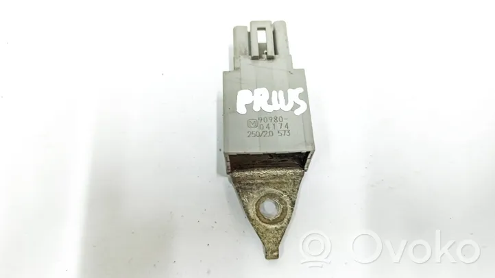 Toyota Prius (XW20) Filtr anteny 9098004174