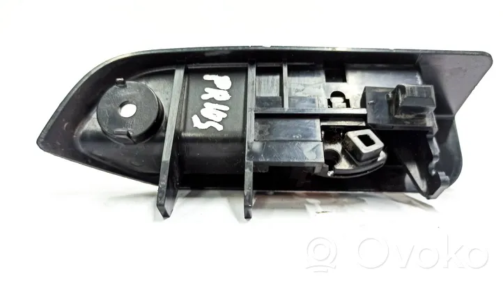 Toyota Prius (XW20) Fuel tank opening switch 