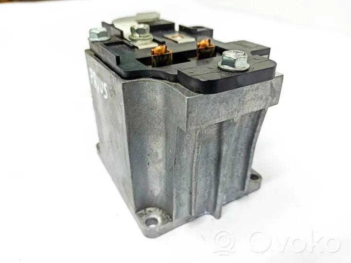 Toyota Prius (XW20) Convertitore di tensione inverter 05107YA339