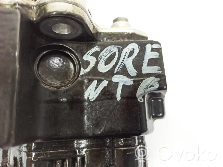 KIA Sorento Pompe d'injection de carburant à haute pression 0986437369