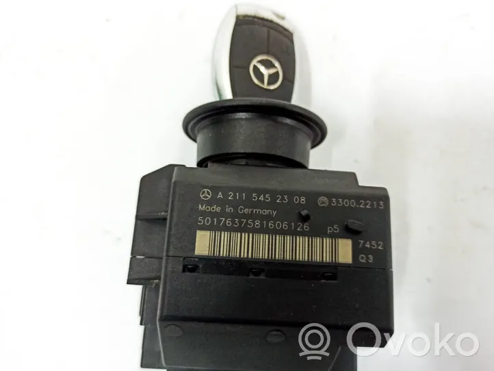 Mercedes-Benz E W211 Komputer / Sterownik ECU silnika A6421509077