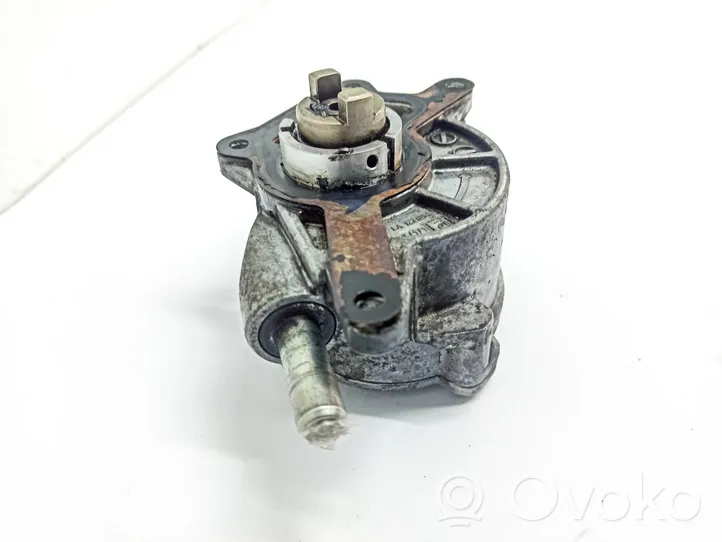 Mercedes-Benz R W251 Alipainepumppu A6422300165