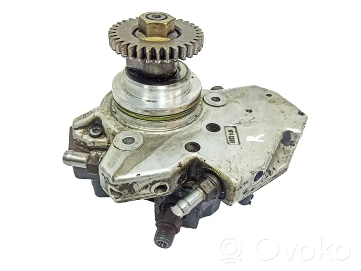 Mercedes-Benz R W251 Polttoaineen ruiskutuksen suurpainepumppu A6420700501