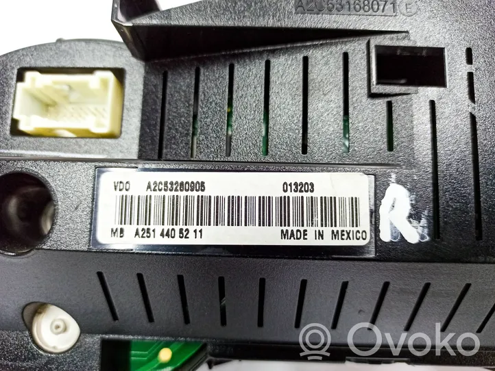 Mercedes-Benz R W251 Tachimetro (quadro strumenti) A2514405211