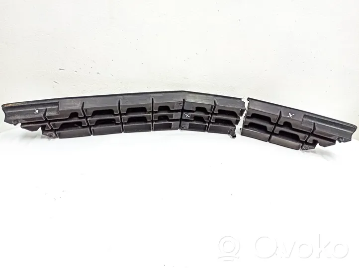 Mercedes-Benz R W251 Grille inférieure de pare-chocs avant A2518850553