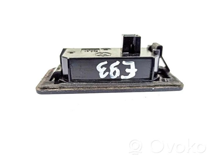 BMW 3 E92 E93 Number plate light 65201