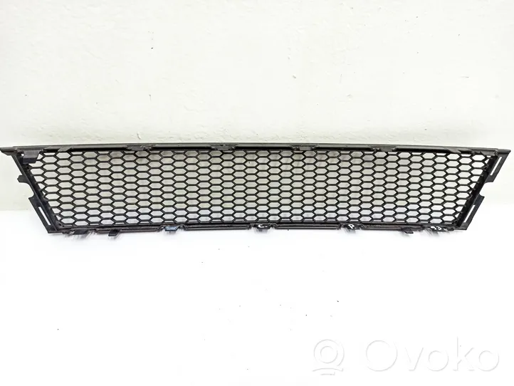 BMW 3 E92 E93 Grille inférieure de pare-chocs avant 