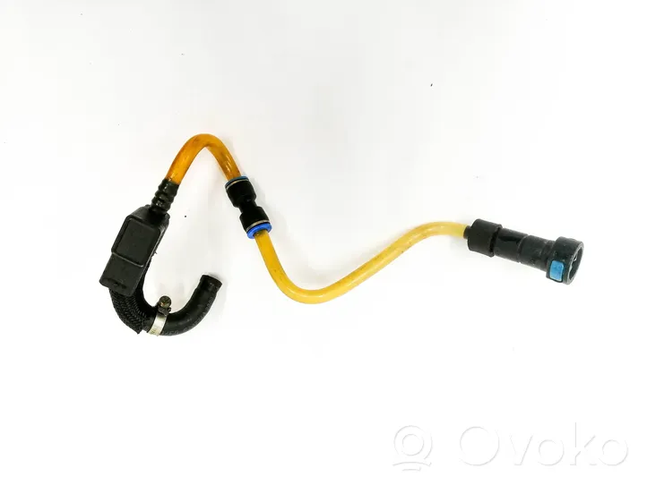 BMW 3 E92 E93 Kraftstofftemperatur Sensor Fühler Geber 96735B