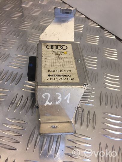 Audi A2 Amplificatore 8Z0035223