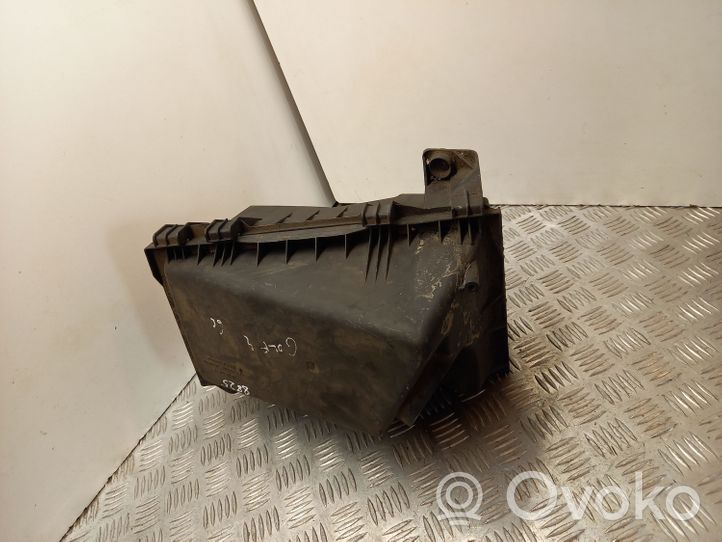 Volkswagen Golf IV Scatola del filtro dell’aria 1J0129607AE