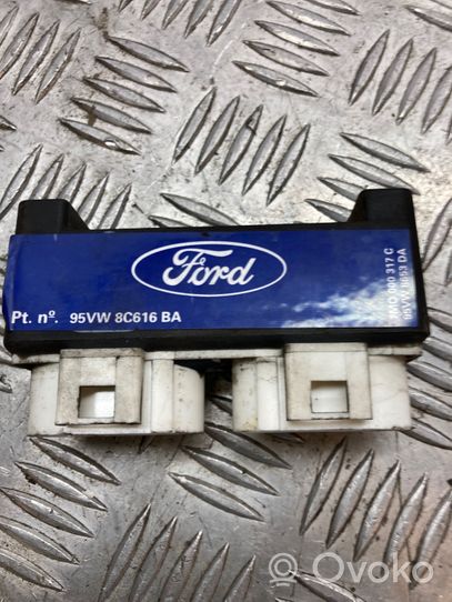 Ford Galaxy Relè della ventola di raffreddamento 95VW8C616BA