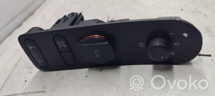 Seat Toledo III (5P) ESP (stability program) switch 5p0863263