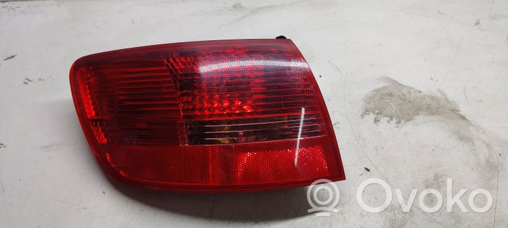 Audi A6 S6 C6 4F Galinis žibintas kėbule 4f9945095