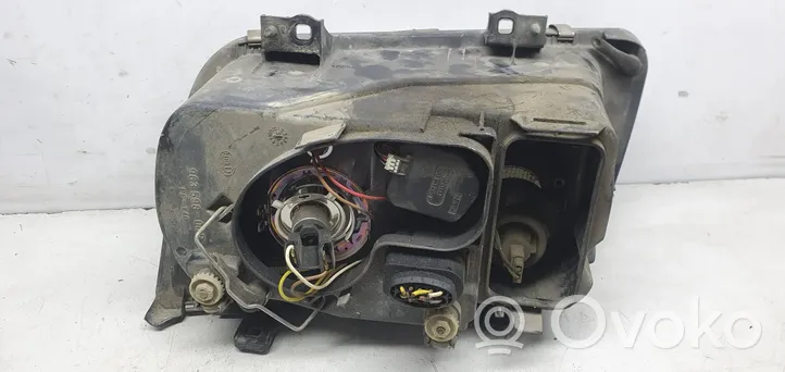 Volkswagen Bora Lampa przednia 96359800R