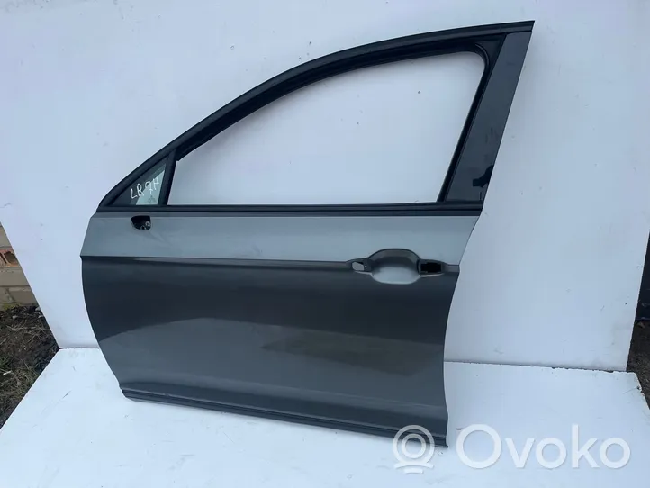 Volkswagen PASSAT B8 Priekinės durys 3G0831311F