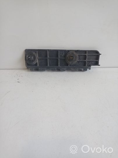 Toyota Sienna XL30 III Support de pare-chocs arrière 5215788010