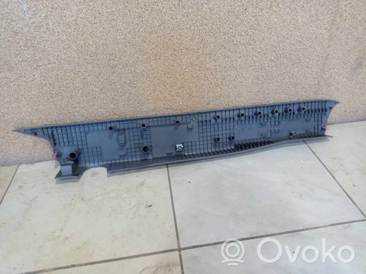 Toyota Sienna XL30 III Listwa progowa tylna 6791808020