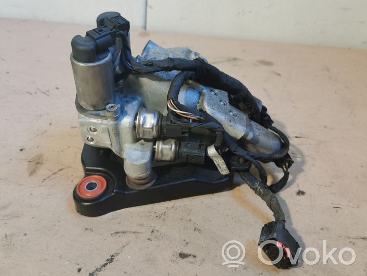 BMW 7 F01 F02 F03 F04 Compressore sospensioni pneumatiche 6775258