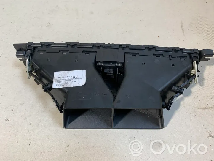 BMW 3 E92 E93 Griglia di ventilazione centrale cruscotto 9130469