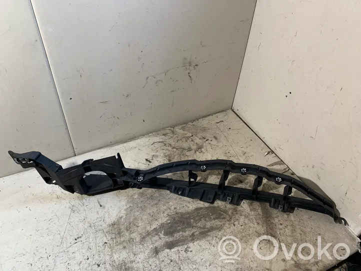 BMW X5M E70 Supporto di montaggio del parafango 7157989