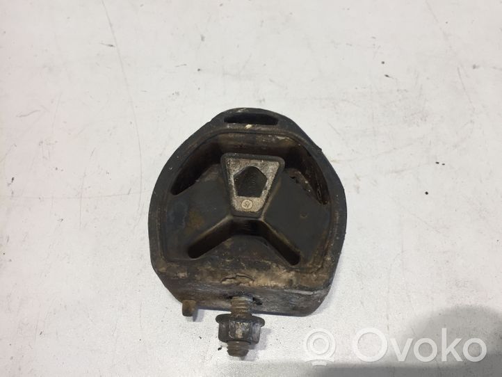 Volkswagen PASSAT B5.5 Supporto della scatola del cambio 8D0399151H