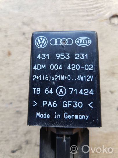 Audi 100 S4 C4 Kita rėlė 431953231